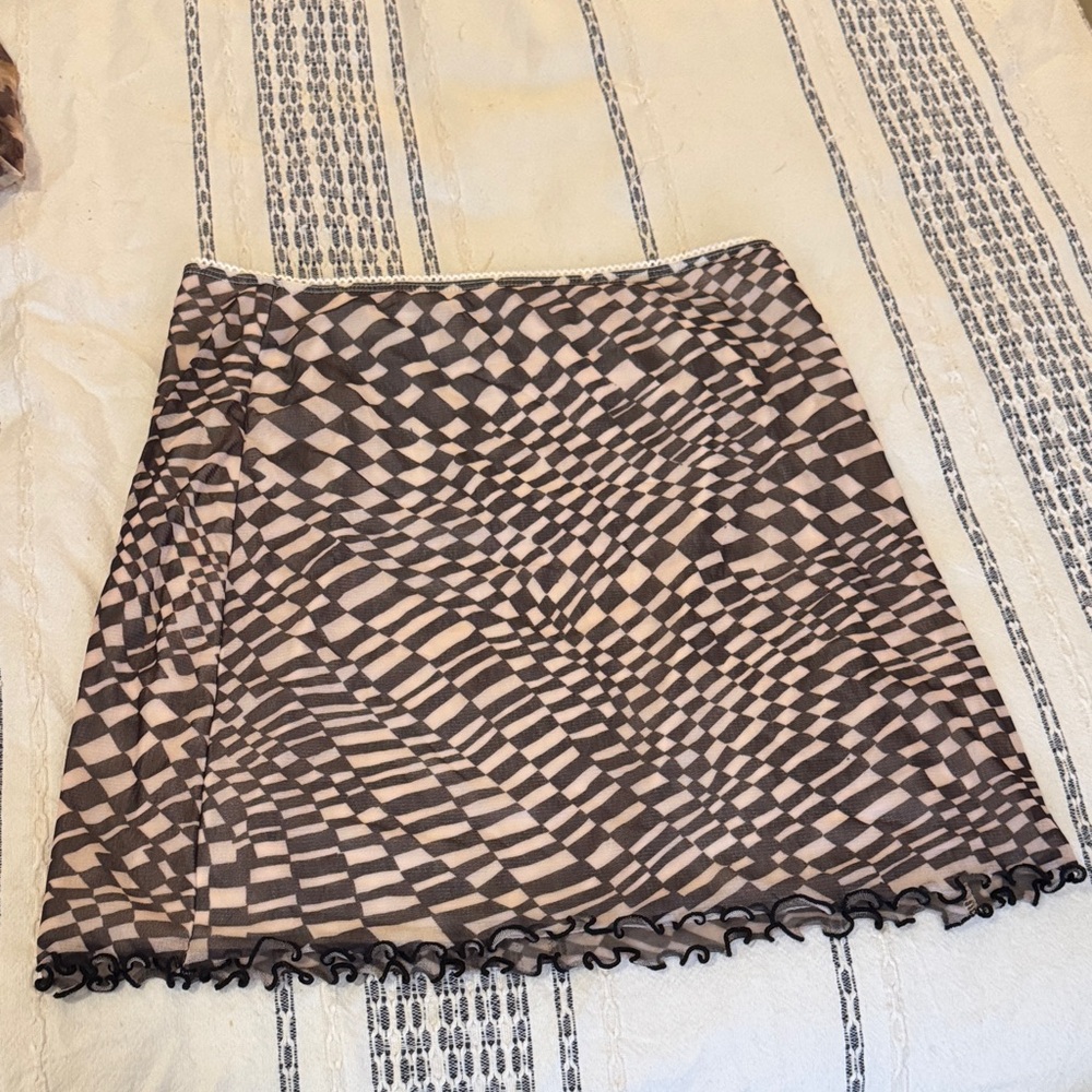 Urban Outfitters Black and Cream Mini Skirt